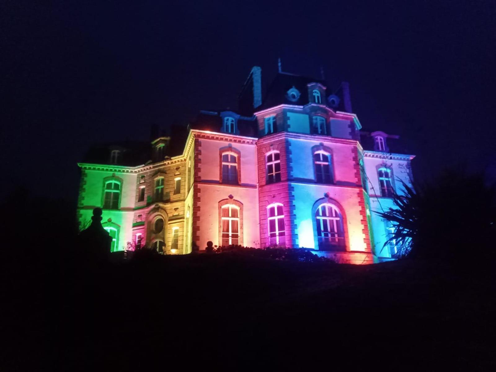 Chateau De Locqueran Pierres Et Filets Bleus Audierne Buitenkant foto